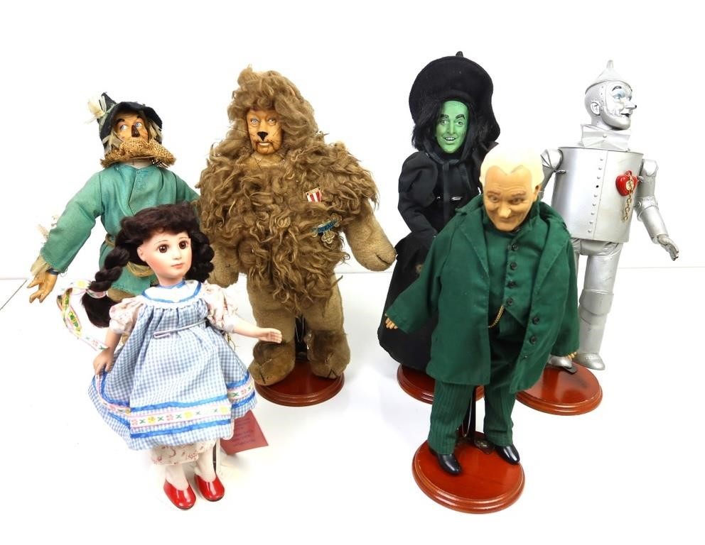 VARIOUS WIZARD OF OZ FIGURES