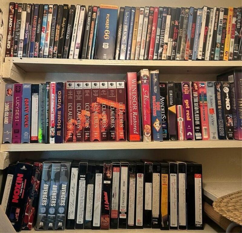 M - MIXED LOT OF VHS & DVD RECORDINGS (C2)