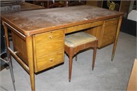 VINTAGE WOODEN DESK WITH BENCH