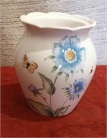Lenox Butterfly Meadows Vase