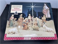 DELUXE-COLLECTOR 9 PC NATIVITY SET