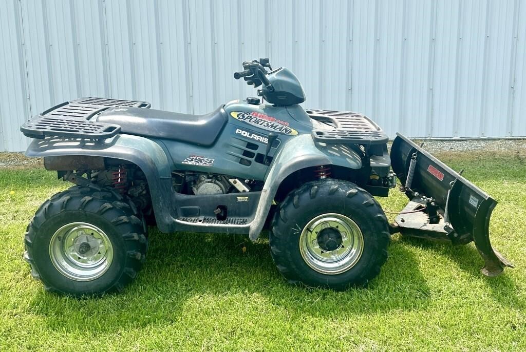 Polaris 500 Sportsman HO 4x4 w/ plow