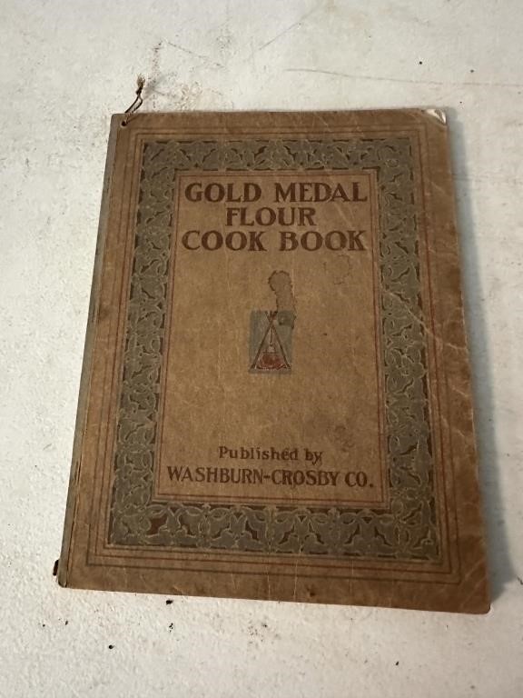 1917 Gold Medal Flour Cook Book