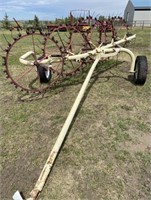 Inland 5 Wheel Hay Rake