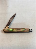 Mini pocket knife with mother of pearl inlay