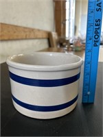 Roseville Pottery 1 qt. Blue Stripe Low Jar Crock
