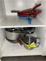 ASSORTED GROUP OF POTS AND PANS