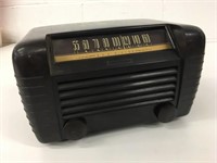 Vintage RCA Victor Little Master A Radio *Untested