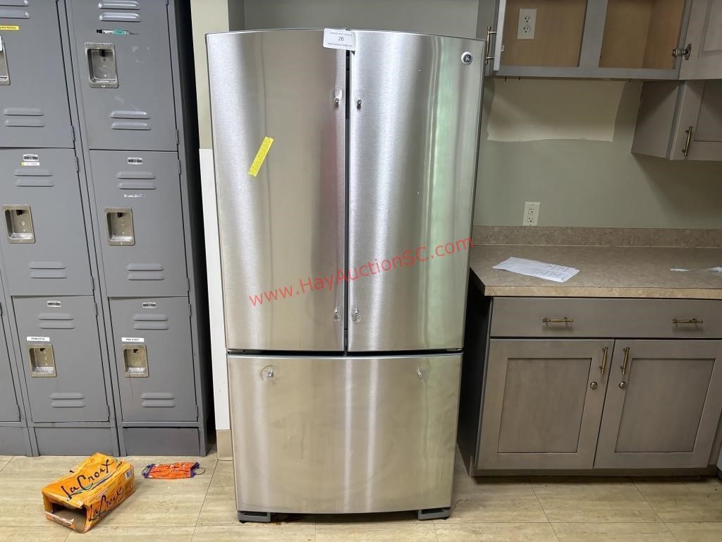 GE S/S REFRIFGERATOR