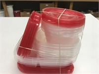 12 Rubbermaid Storage Containers w/Lids