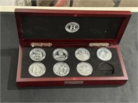THE ROYAL SILVER CROWN COLLECTION, NOT SILVER