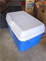 Rubbermaid cooler w/ Fabric for crafts or quilt