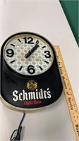 Schmidt’s Light Beer Clock- Lights Up