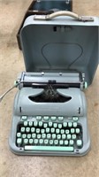 PORTBLE HERMES 3000 TYPE WRITER