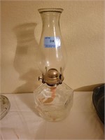 OCTAGINAL GLASS OIL LAMP W/CHIMNEY