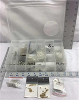 F11) ITEMS FOR MAKING JEWELRY IN ORGANIZER