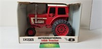 International 1468 Tractor, NIB, Ertl, 1993