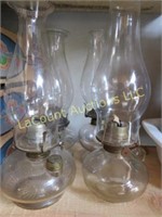 4 vintage oil lamps