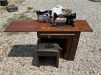 Singer Sewing Machine AG937608 w/Cabinet & Stool