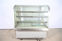 Federal Curved Glass Refrigerated Deli Case