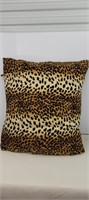Throw Pillow Cheetah  Print