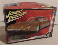 1969 Dodge Charger 1:25 Plastic Model Kit Johnny