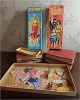 Vintage paper doll sets
