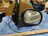 TY-55717 righ side mirror