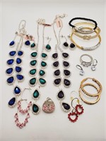 (LB) Colored Rhinestone Necklaces, Pierced