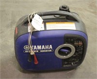 Yamaha 200 Watt Generator with 12 Volt Charger