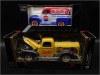 COCA-COLA DIE CAST DELIVERY TRUCKS LOT OF 2