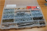 Wood Screws and tips in Clear Containers
