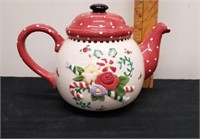 Super cute little tea kettle ceramic dated 1999