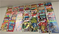 Group 40+ Marvel comic books - Spiderman 2099,