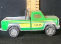 Tonka vintage green truck