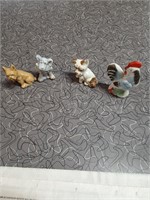 Old dog figurines