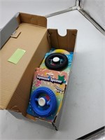 Lot of squeezee spinners