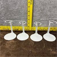 4 Doll Stands