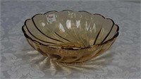 Vintage Press glass yellow flower bowl 9 in by 3