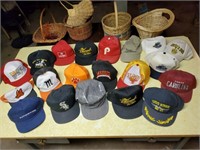 Baseball caps (20)