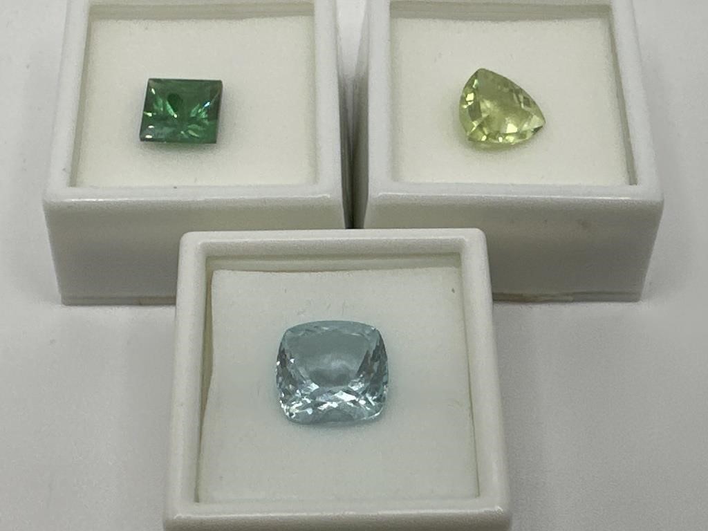 Semi Precious Stones Green Yag, Brazilian