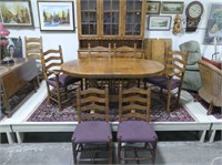 OAK DINING EXTENSION TABLE W/6 CHAIRS & LEAVES