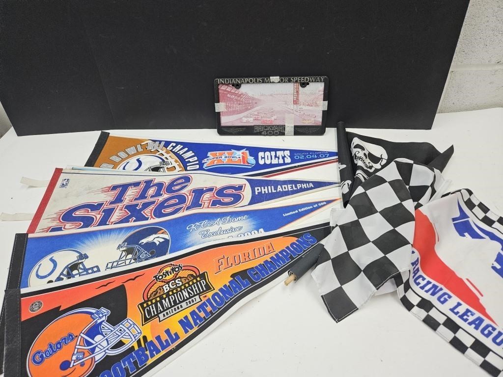 Lot of Pennants Neil Armstrong, Colts +