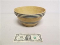 Vintage Ringer Yellow-ware Bowl