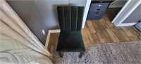 STRAIGHT BACK CHAIR