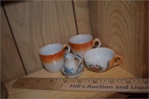 Small Vintage Teacups