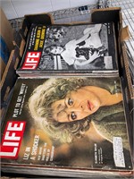 Large lot of vintage Life magazines