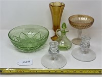6 Pieces of Assorted Glassware
