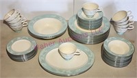 Cavalier Eggshell Dinnerware