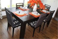Farm style Table & 6 Chairs